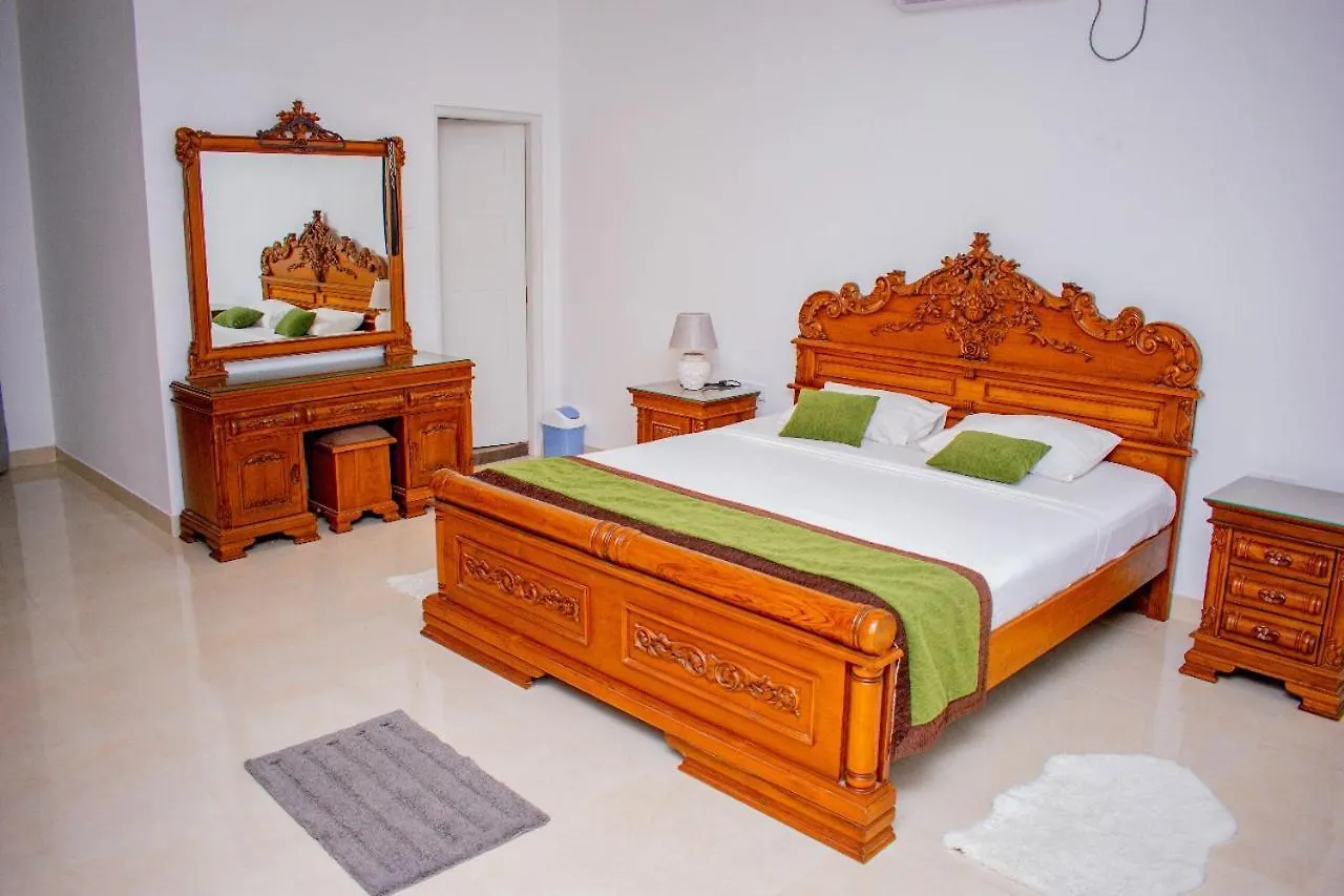 Loony Villa Negombo 0*,  Šrí Lanka