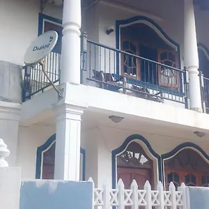 Oviniru Hotel